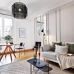 Apartament Sceaux - Avec Balcon A Porte Dauphine Paryż