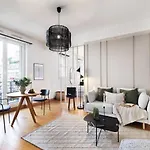Sceaux - Avec Balcon A Porte Dauphine
